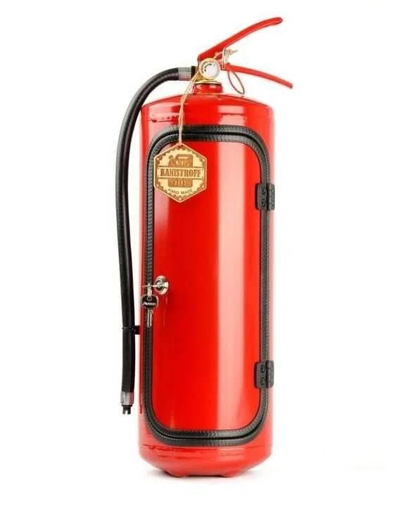 SPARKSTASH Versteckter Bar-Schrank in Form eines Feuerlöschers