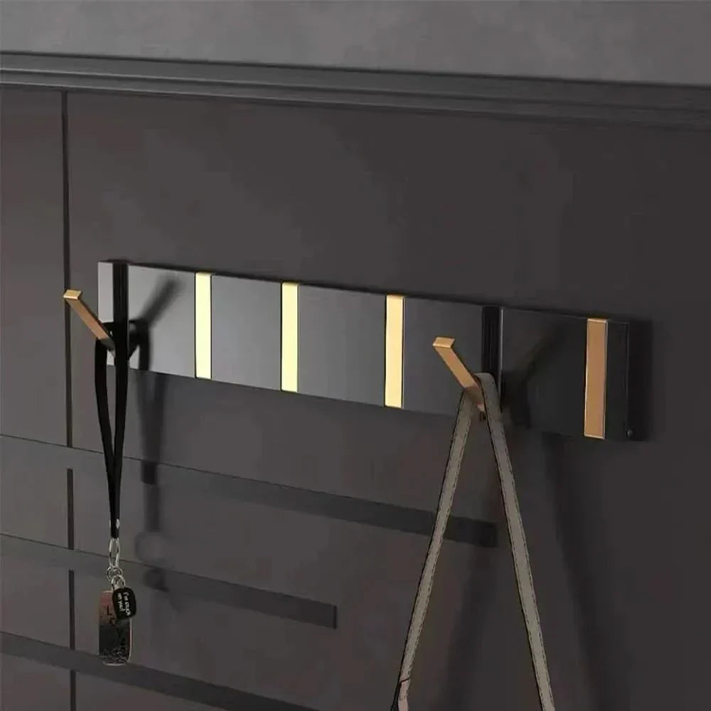 Eleganter Wandhaken aus Edelstahl für platzsparendes und stilvolles Wohnen