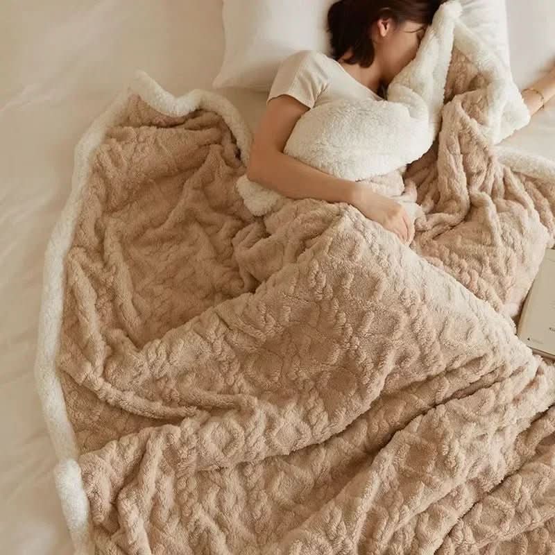 Koc z owczej wełny SHEARCOZY na ciepłe zimowe noce w domu