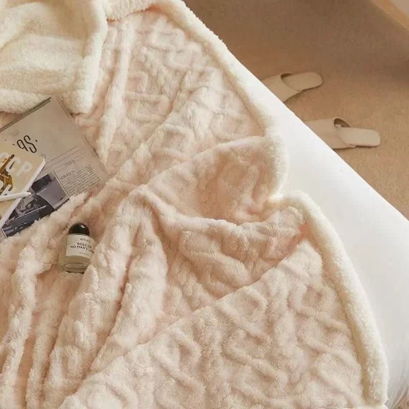 Koc z owczej wełny SHEARCOZY na ciepłe zimowe noce w domu