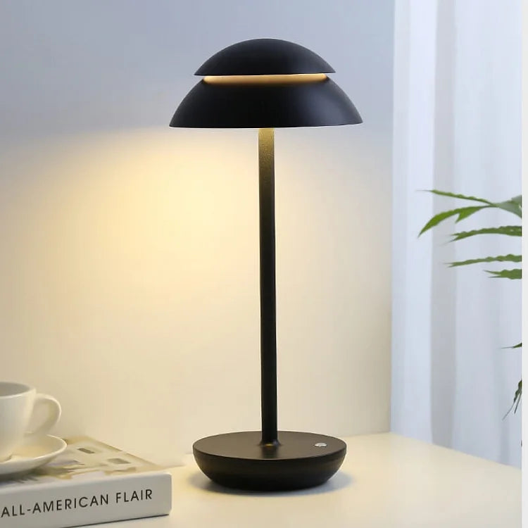 Bezprzewodowa lampa stołowa