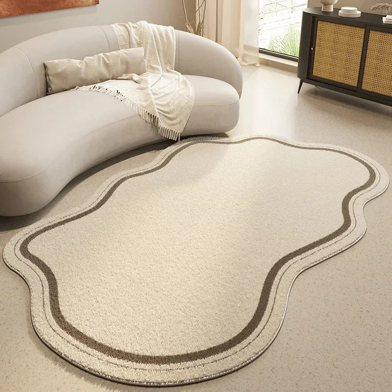Tapete de Área Abstrato MINIMALIA Creme com Bordas Irregulares e Tapete Antiderrapante