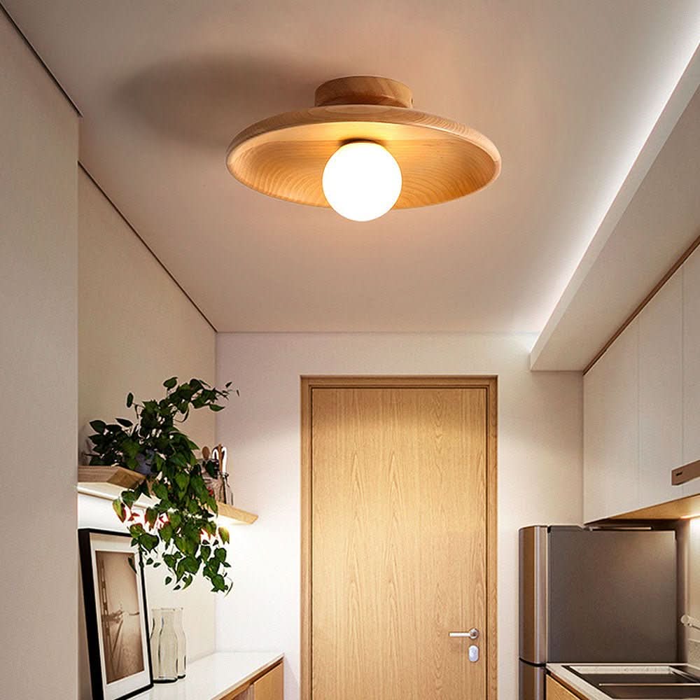 Lampada da soffitto in legno NordicBeam con design minimalista per case moderne