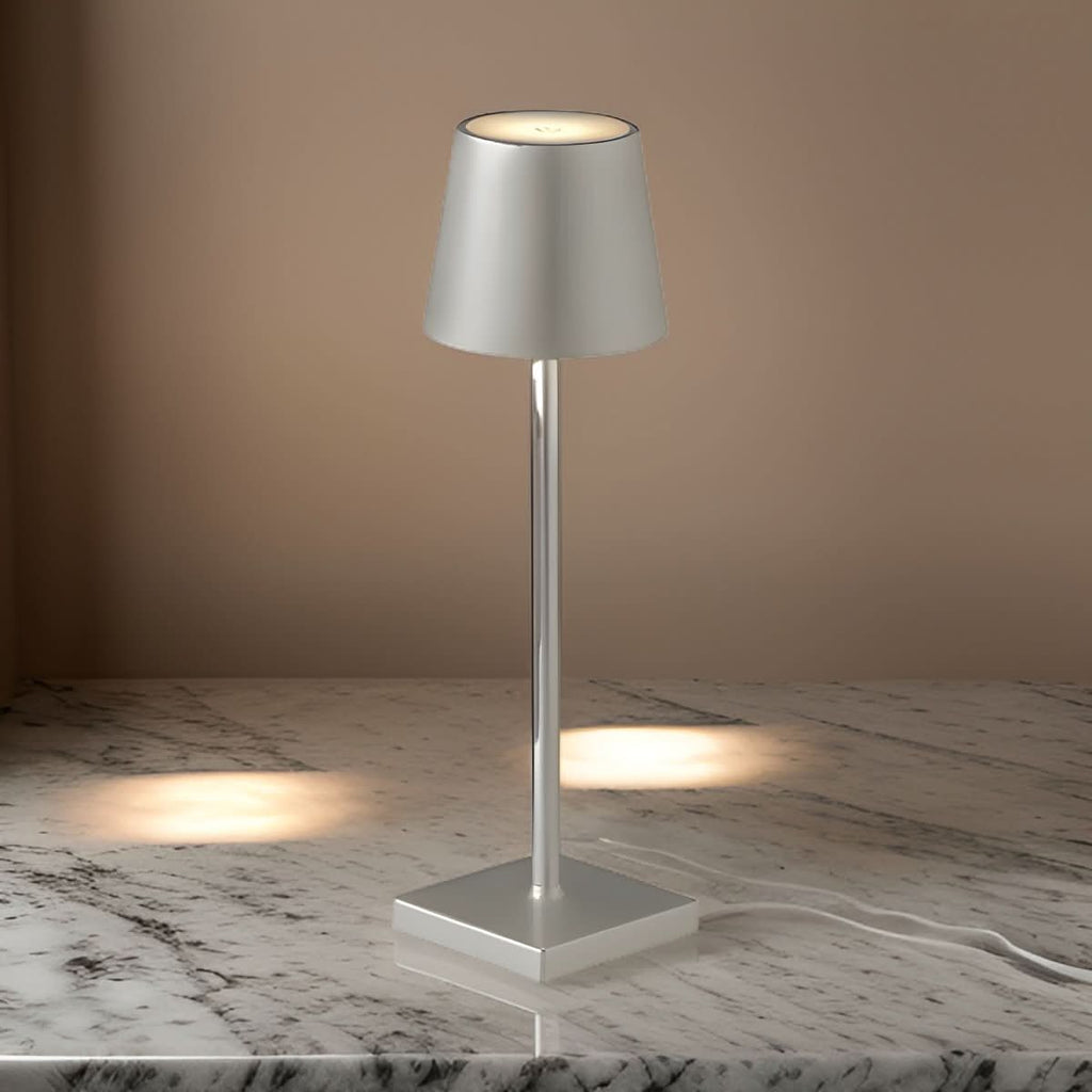 RAYLOOM Wireless LED Desk Light Delivers Flexible Illumination