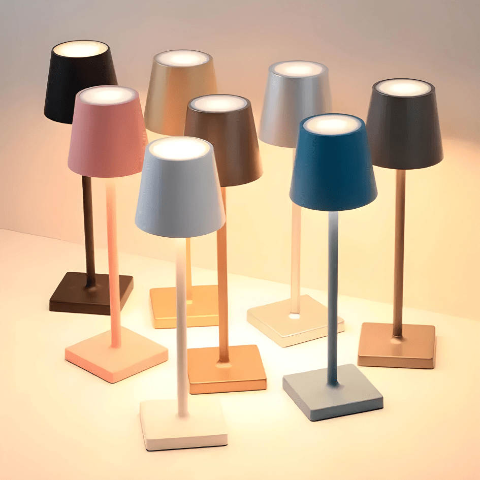 RAYLOOM Wireless LED Desk Light Delivers Flexible Illumination