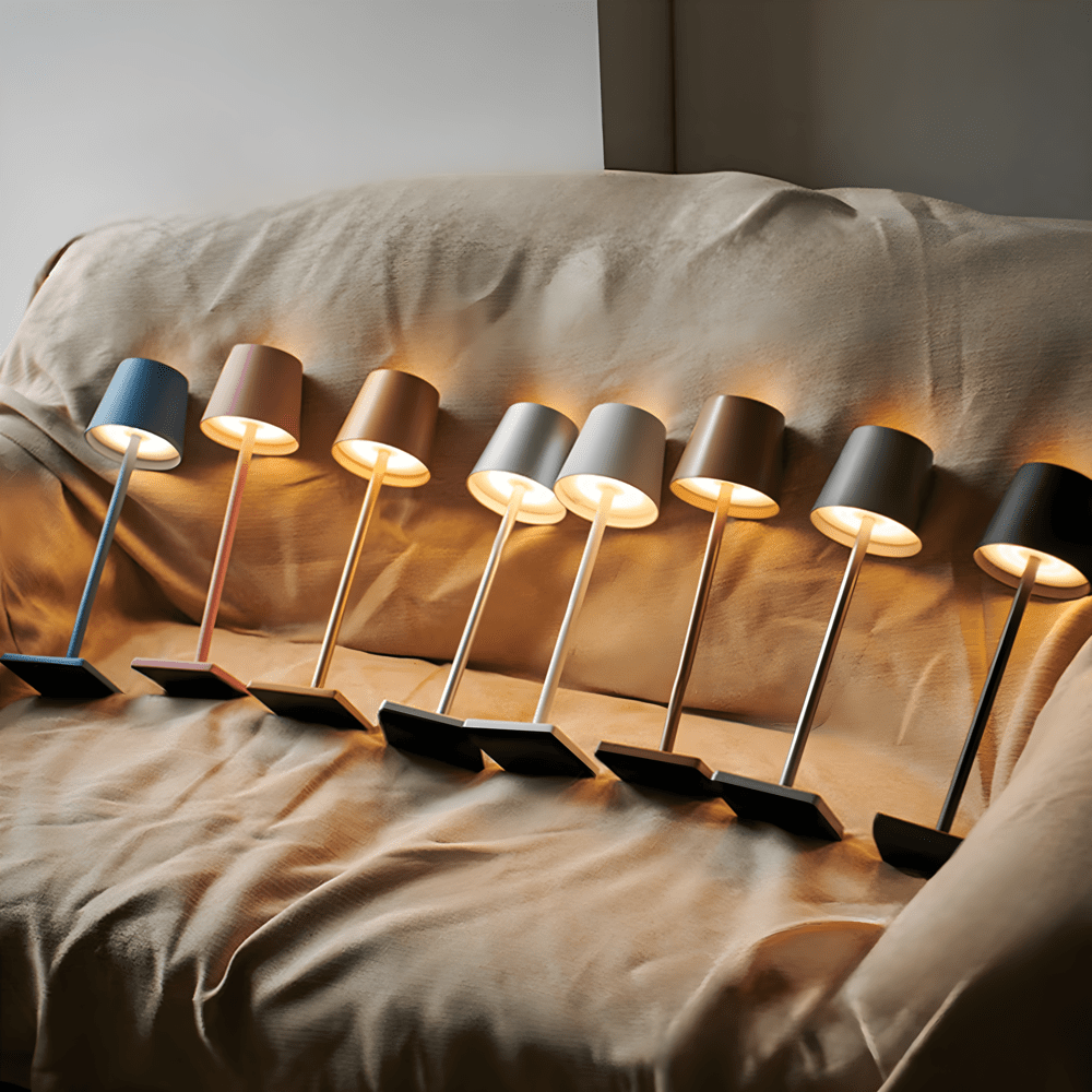 RAYLOOM Wireless LED Desk Light Delivers Flexible Illumination