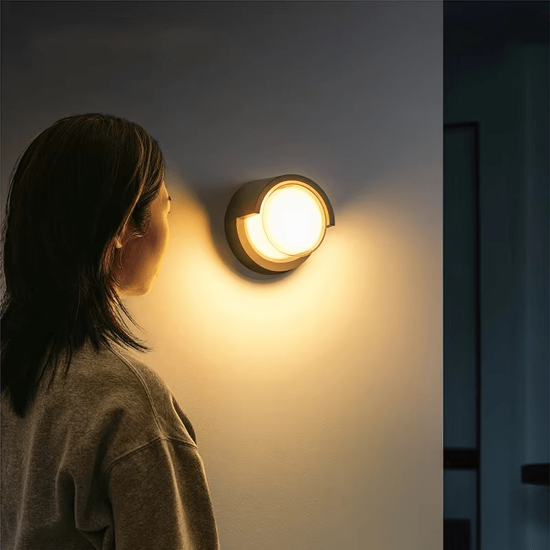 SAFEGLIMMER 屋外用LEDモーションセンサー壁掛けライト 明るい玄関用