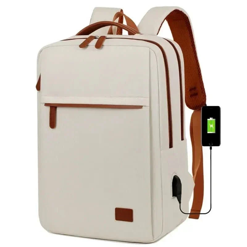 PACKLITE utazótáska laptoprekesszel és USB-porttal