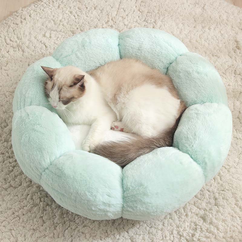 Petalnap Flower-Shaped Cat Bed For Cozy Comfort And Deep Sleep