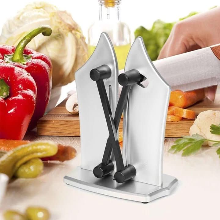 Ostřič nožů od Precision zajišťuje břitké ostří na všech nožích
