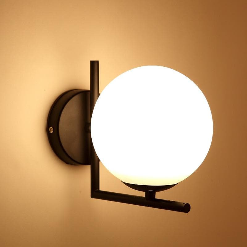 Lumina Orb Nástěnné svítidlo s plovoucí skleněnou koulí, minimalistické