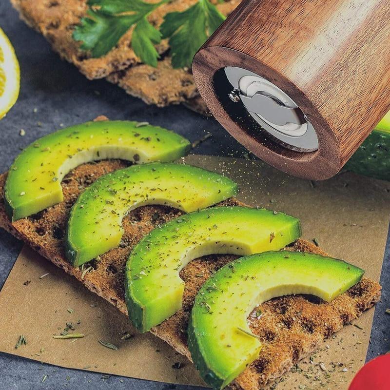مطحنة من خشب الأكاسيا للملح والفلفل للاستخدام اليومي على الطاولة