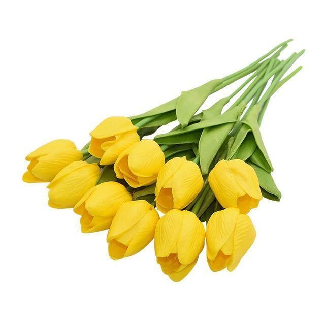 Sada deseti kusů umělých tulipánů a květin