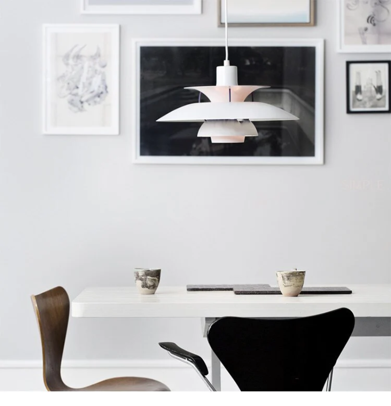 Chromatyczna Warstwowa Lampa Wisząca w Matowym Aluminium