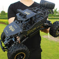 Zdalnie sterowany monster truck 4x4 Rock Crawler do zabawy na zewnątrz