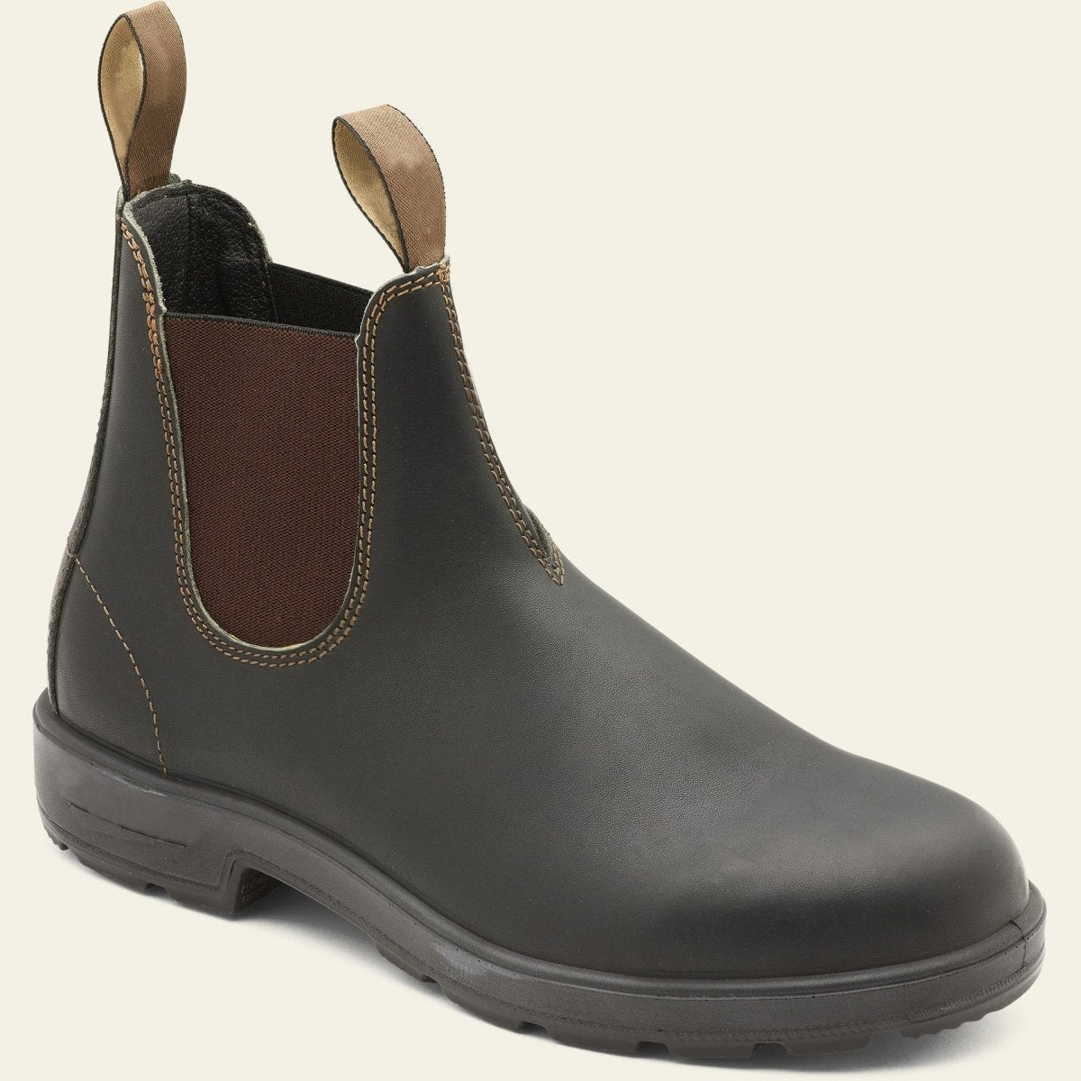 Stivaletti Chelsea RUGGARO con silhouette classica e comfort robusto