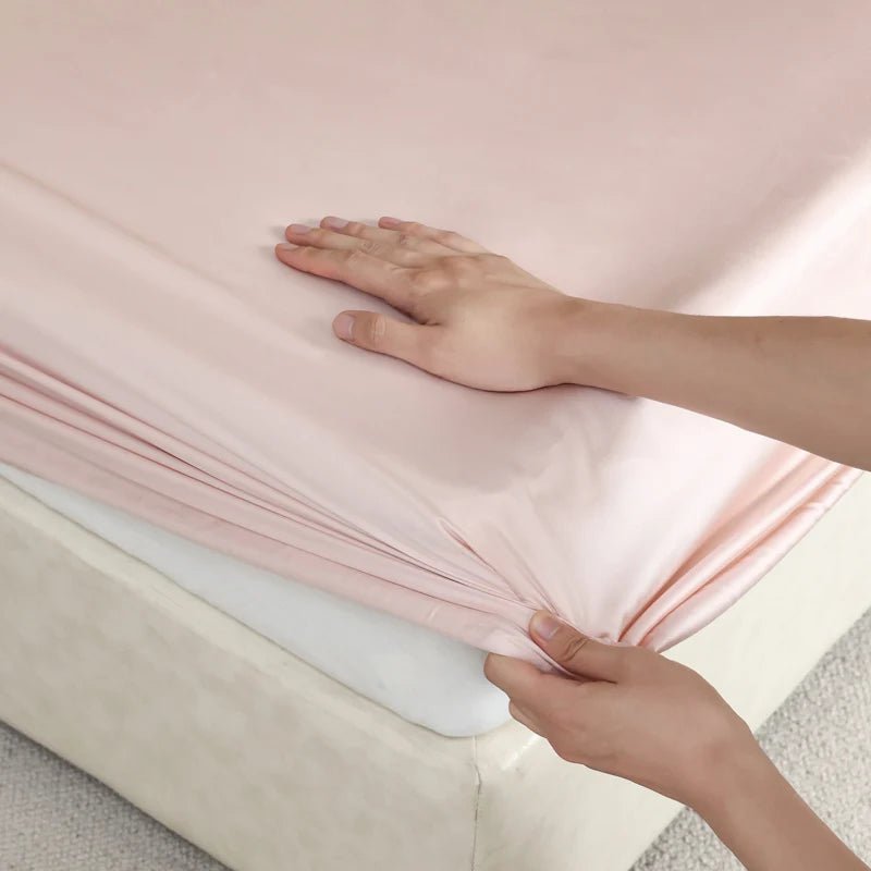 SILKVAULT Mulberry Silk Bedding Sheet For Cooler, Breathable Sleep