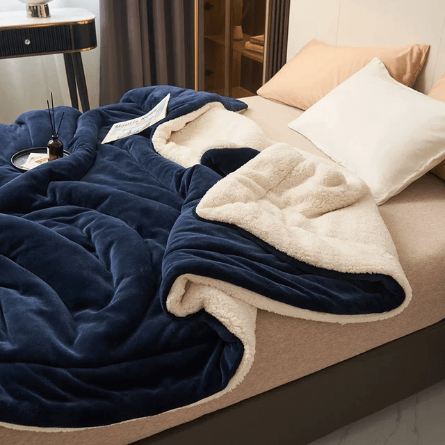 SOFTHUG LUXE ふわふわフランネルブランケットで快適なぬくもりを
