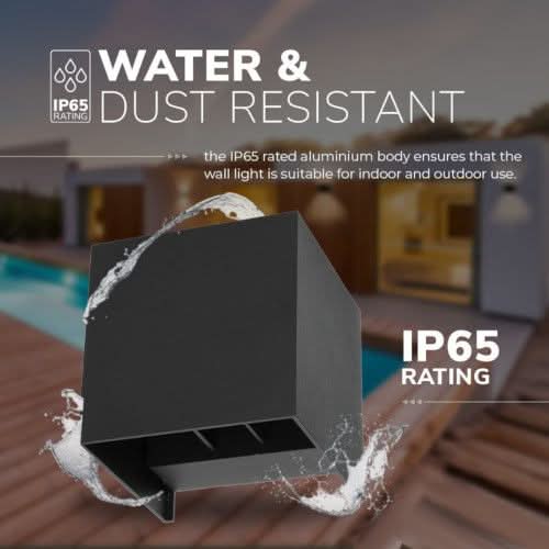 STIA Wall Light in Black Aluminum, Dimmable and Motion Activated, Weather Resistant