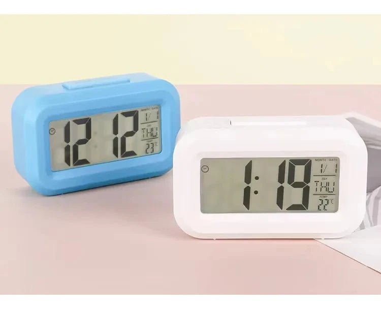 Ceas TEMPDATE MINI LED cu alarmă și funcție de amânare pentru utilizare zilnică