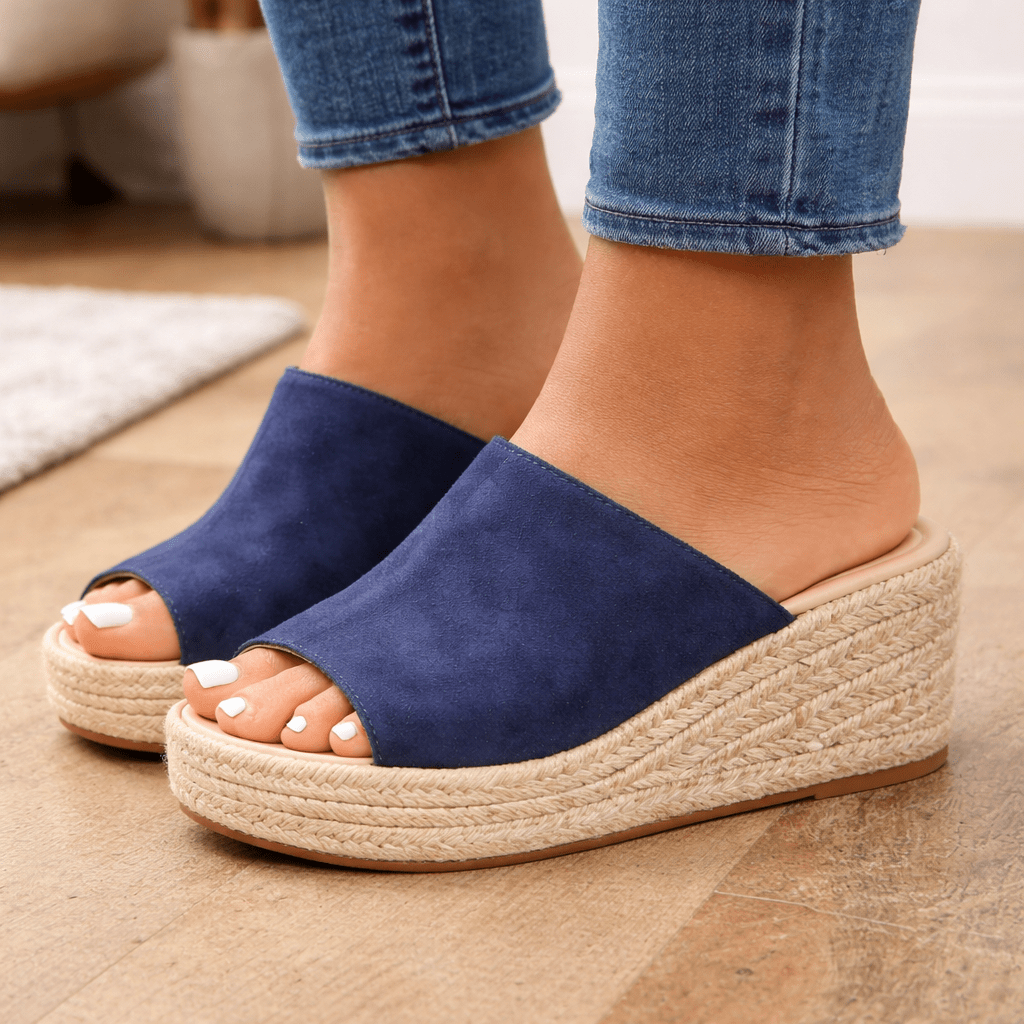 ZAREL Lightweight Cushioned Sandals With Platform For All Day Comfort